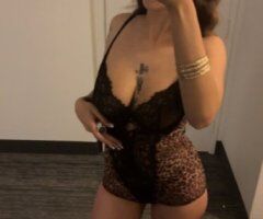 Minneapolis / St. Paul escorts - Minneapolis Thick Fetish & Kink-Friendly Female Escort — FaceTime, Phone Play, Outcall