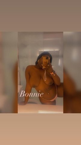Bronx Fetish-Friendly Adult Show — In/Out Calls, Queen Squirt - 1