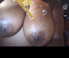 Raleigh-Durham Regulars BBW Female Escort (Men Only) - Image 4