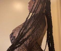 Charlottesville, VA Bombshell Escort — Water Park Vibes & Content/Facetime - Image 5