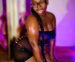 Las Vegas escorts - Las Vegas Female Escort — Outcalls w/ Transportation + Deposit