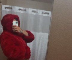 San Fernando Valley escorts - San Fernando Valley Incall & Outcall Curvy Escort — Fetish & Feet Focus