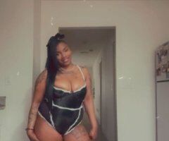 Oakland/East Bay escorts - London Dior — Hawaiian & Ebony Throat Goddess + Full-Body Massage (Deep Tissue/Swedish)