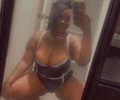London Dior — Hawaiian & Ebony Throat Goddess + Full-Body Massage (Deep Tissue/Swedish) - Image 4