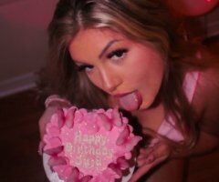Sexy Curvy Italian Girl (22) — Out-Call Only, Full Service - Image 11