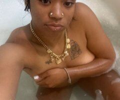 Indianapolis Female Escort — slim build, 5'5 tall - Image 4