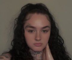 South Bend IN Female Escort — in-call or out-call, video call shows & dinner dates - Image 3