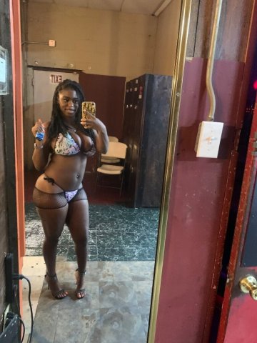 Lake Charles Mature Female Escort — Facetime/Video Verification, Discreet Outcalls & Incalls - 1