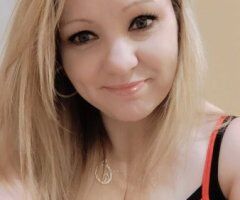 St. Louis escorts - St. Louis Escort for Today — Help Booking a Room Early
