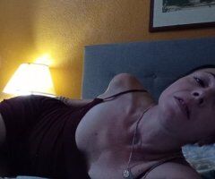 Palm Springs 20-Minute Special + Longer Dates, Indio Blvd Hosting - Image 5