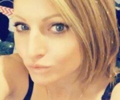 Reno Nevada Female Escort — Older, well-groomed gentlemen (serious inquiries) - Image 11