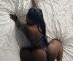 Milwaukee Busty Escort — Nuru Massage & Upscale Multi‑Hour Stays - Image 2