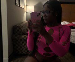 Cleveland Female Escort — Cash & Apple Pay Only - Image 3