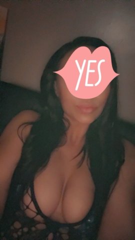 Kansas City, MO Female Escort — Meet Now - 1