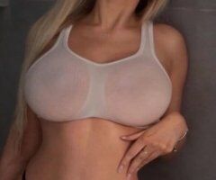 Valerie (26) — Elite GFE & PSE, Fetish Friendly (Grand Rapids) - Image 2