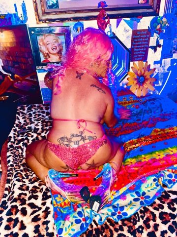San Diego Nuru Massage Specialist — Private FaceTime Duo - 1