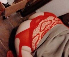 Long Island escorts - Central Islip Car Date Female Escort — BBJ/Full Service (Half Hour)