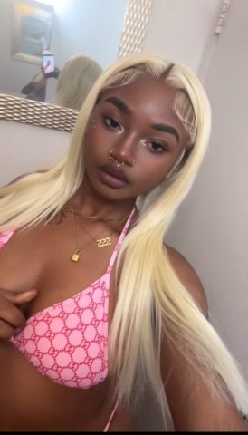 Star — Slim & Cute Milwaukee Outcall Escorts (Verified) - 1