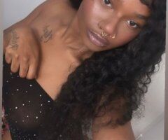 Star — Slim & Cute Milwaukee Outcall Escorts (Verified) - Image 3