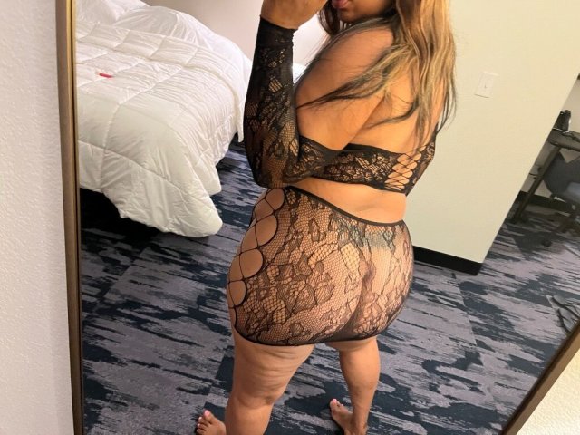 Toledo Female Escort — Incall & Outcall (24/7) - 1
