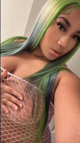 Portland, OR Female Escort — Upscale, Discreet & Fetish-Friendly - 1