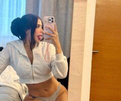 Colombiana escort en New Orleans — ducha y sin ropa interior - Image 2