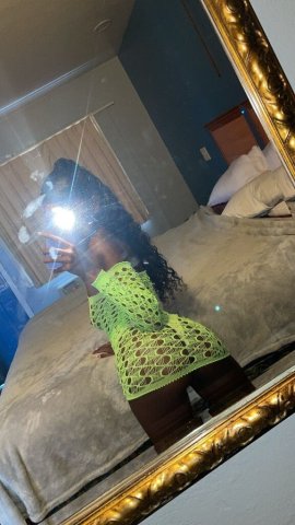 Oakland/East Bay CA Female Escort — Incall, No Bare/No BBBJ (Mature gentlemen) - 1