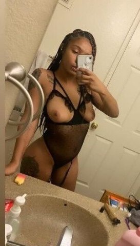 Danville VA Full Service Female Escort — BBJ, Oral, and Car Fun - 1