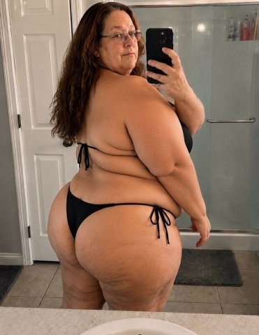 San Marcos VIP Exotic Hot MOM Escort (50) — Oral, GFE, 69 & video chats - 1