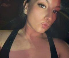 Tacoma Outcall & Car Date Female Escort - Image 3