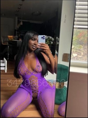 Manhattan Female Escort — Chocolate Bunny Outcalls & FaceTime - 1