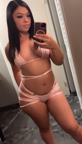Dior — Sexy Curvy Asian Latina (New in Town) Escort - 1