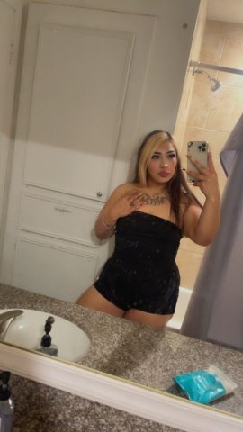 Galveston Milf Latina Escort — In-Calls, Out-Calls, Discreet Fun - 1