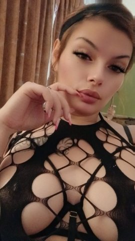 Reno Latina — Incall & Outcall Rates (15min–2hr) + Video Verification - 1