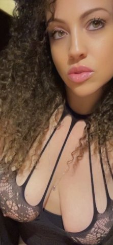 Sophia Roses — Big-Titty Superstar, Elite Companion (Upscale Incall) - 1
