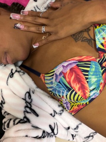 Kansas City Outcall Female Escort — Outcall only - 1