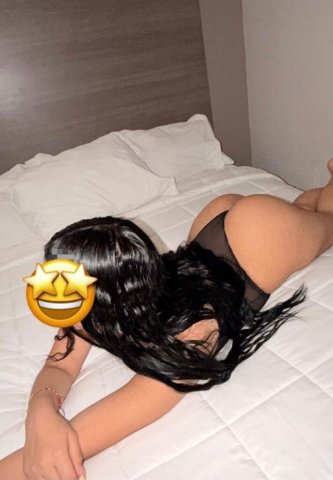 Karleys (23) — Hermosa joven con lindas curvas, trato de novio - 1
