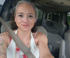 Indianapolis Female Escort — Throat Goat - Image 2