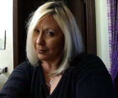 Portland escorts - Portland, OR In-Call & Outcall Specials — Mature Experienced Escort