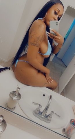 Chocolate treat  with private, respectful overnights — Wichita - 1