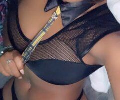 Suffolk VA Female Escort for Massage Sessions - Image 6