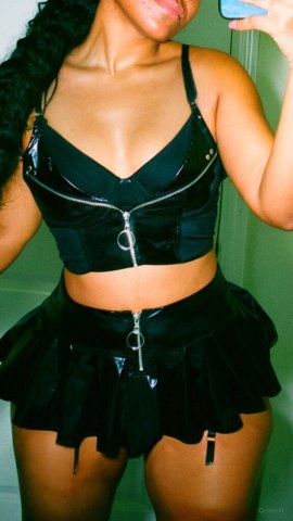 Fort Lauderdale Female Escort — Queen of Backshots, discreet upscale - 1