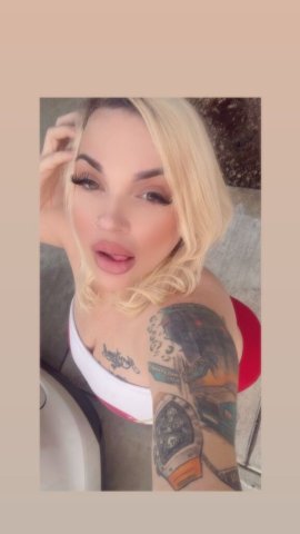 Amber — Voluptuous Czech Blonde Playmate (San Diego, CA) - 1