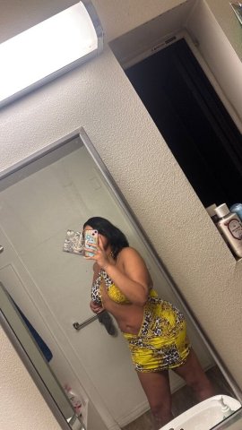 Janesville Female Escort — Ocean-themed play + head doctor special - 1