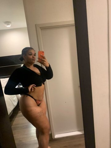 Wilmington Female Escort — Car Play 120 - 1