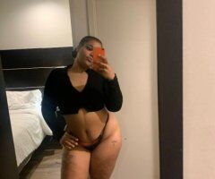 Wilmington Female Escort — Car Play 120 - Image 2
