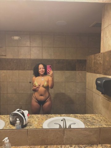 Inland Empire Female Escort — Roulette Specials - 1