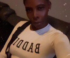 Curvy Female Escort in Green Bay — oral & back shots, no bare services - Image 6