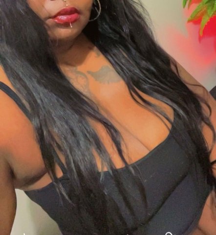 Austin Female Escort — VIP “Aim to Please” Host & Outcall - 1