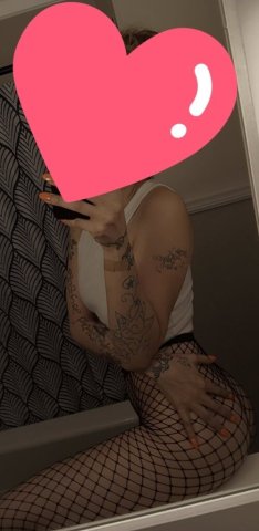 Cleveland Escort Sarah — Incall Services - 1